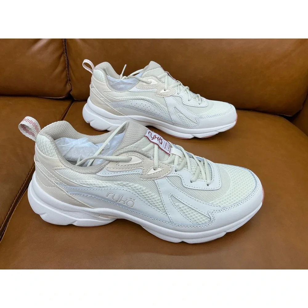 Ryka Skyrise Walking Sneaker Womens 9 Terra Taupe Water Repellent
